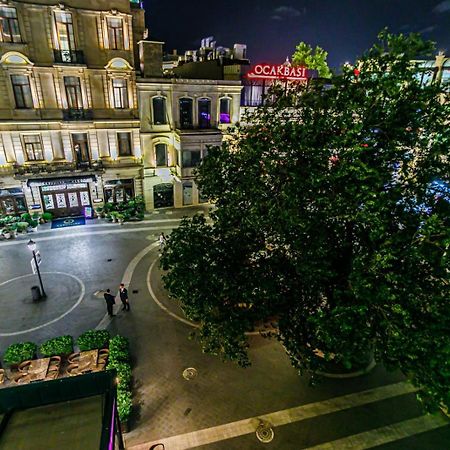 M Estate 1 Room Targovu Баку Экстерьер фото