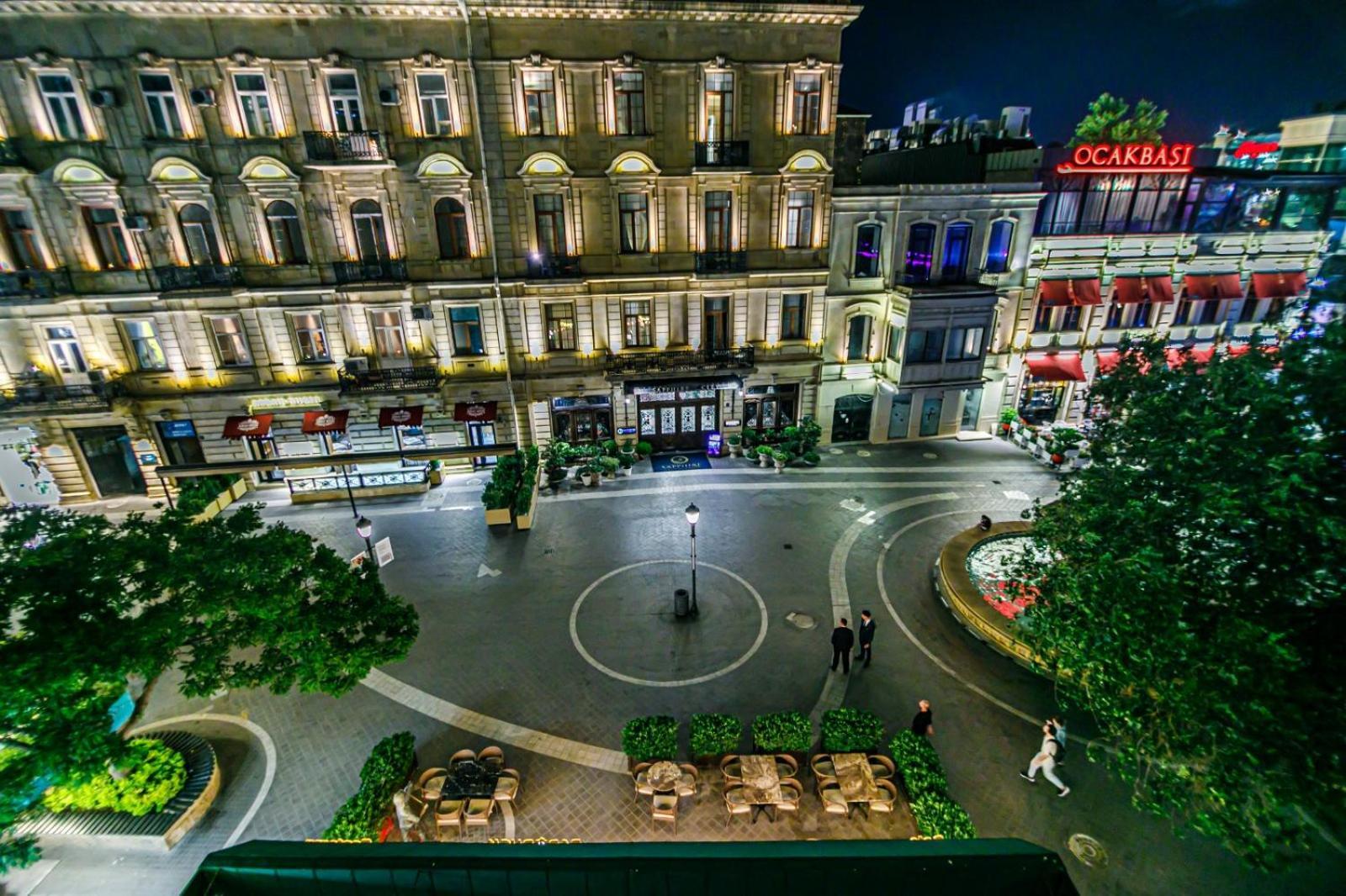 M Estate 1 Room Targovu Баку Экстерьер фото