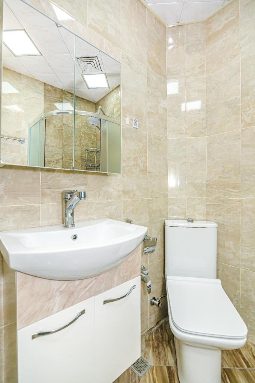 M Estate 1 Room Targovu Баку Экстерьер фото