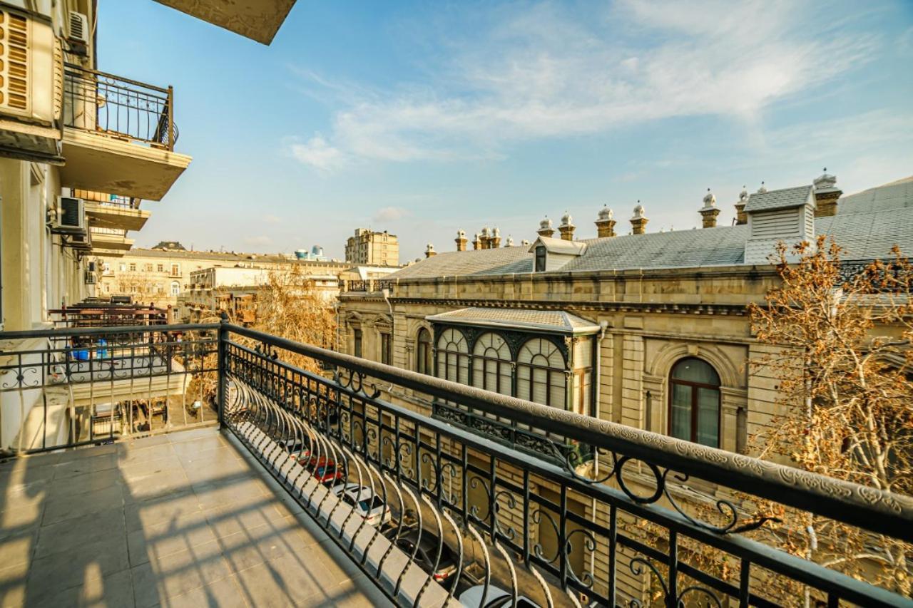 M Estate 1 Room Targovu Баку Экстерьер фото