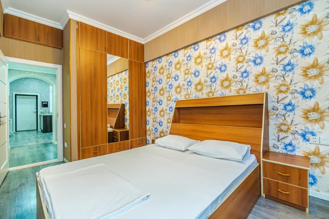 M Estate 1 Room Targovu Баку Экстерьер фото